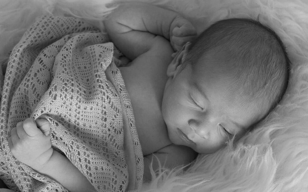 Pourquoi le sommeil est crucial pour le bien-être de votre bébé ?